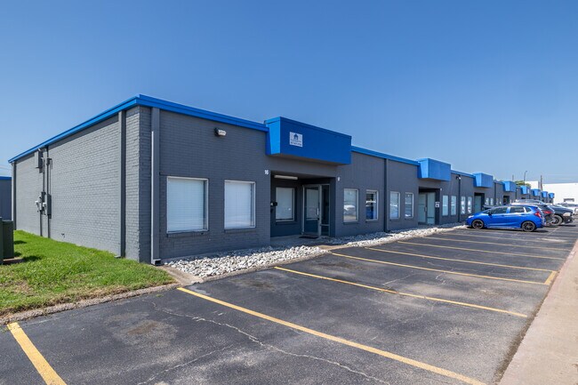 Más detalles de 3201-3207 E Pioneer Pky, Arlington, TX - Flex en alquiler