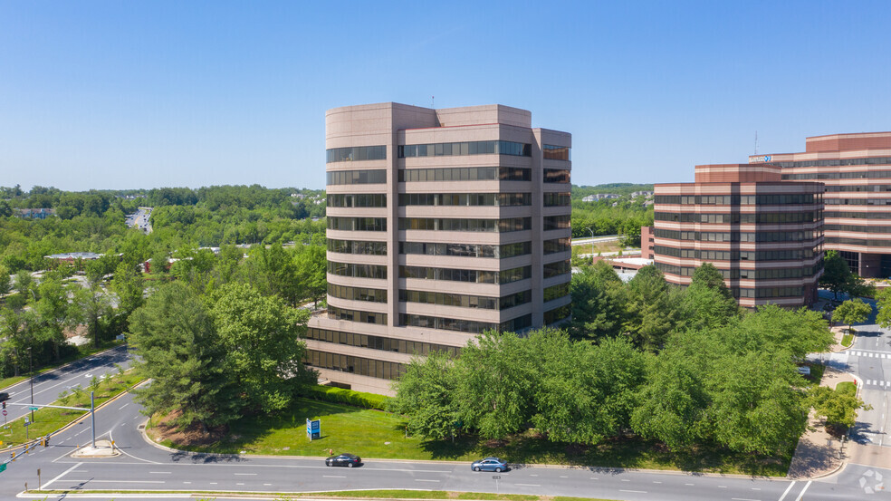 10451 & 10461 Mill Run Cir, Owings Mills, MD en alquiler - Foto del edificio - Imagen 1 de 24