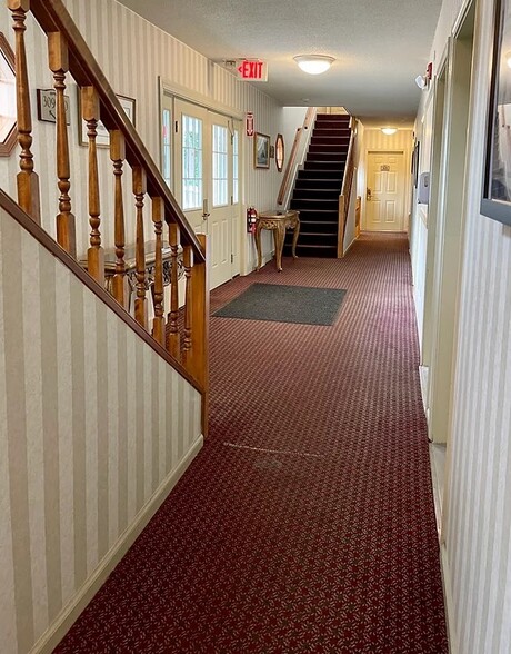 20 W Housatonic St, Pittsfield, MA en venta - Lobby - Imagen 2 de 18