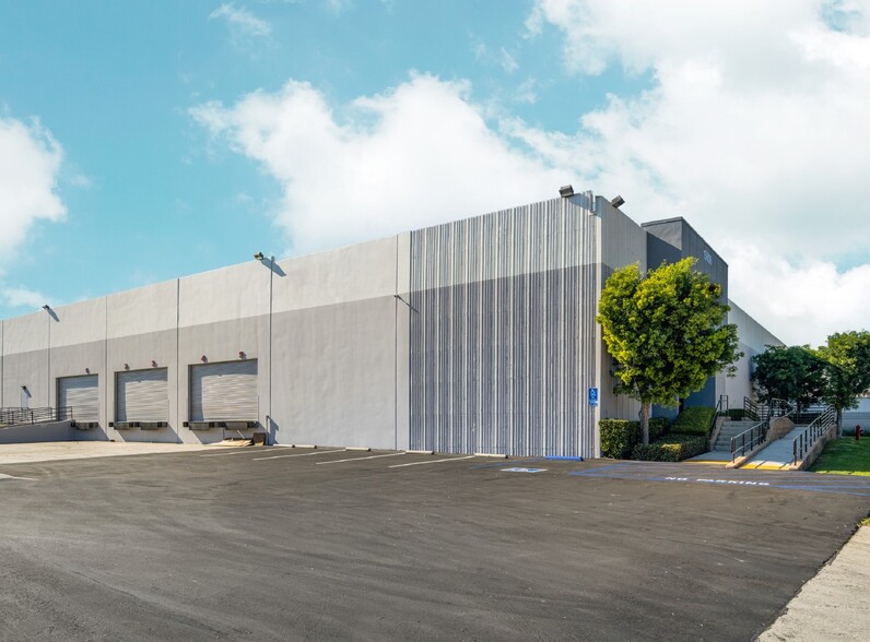 15600 E Salt Lake Ave, City Of Industry, CA en venta - Foto del edificio - Imagen 1 de 1