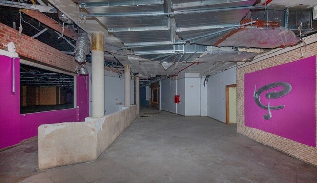 Más detalles de Avinguda de la Música, 4 N, Buñol - Local en venta