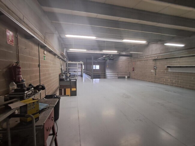 Más detalles de Nave en venta