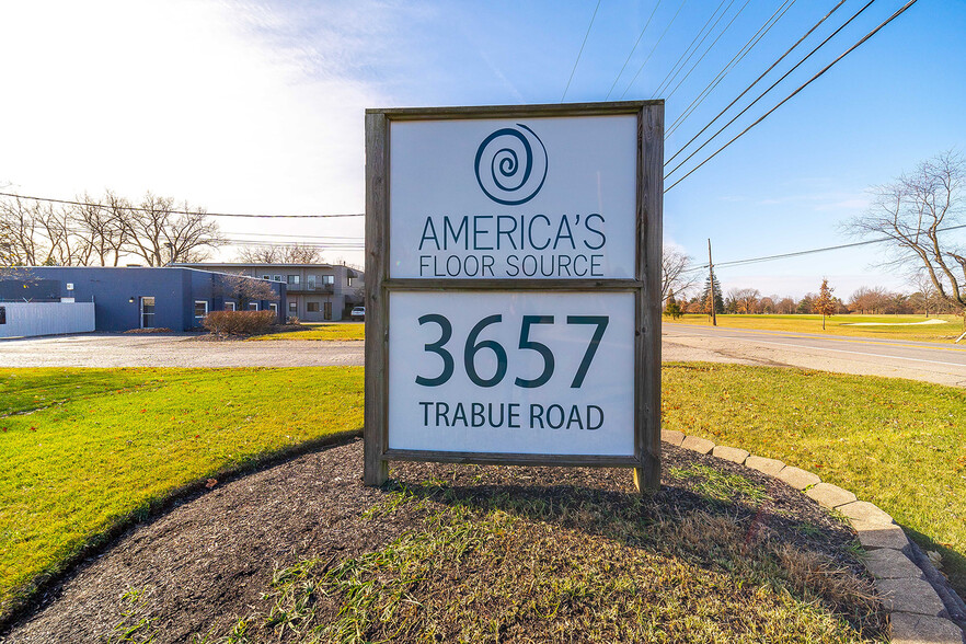 3657 Trabue Rd, Columbus, OH en venta - Foto del edificio - Imagen 3 de 70