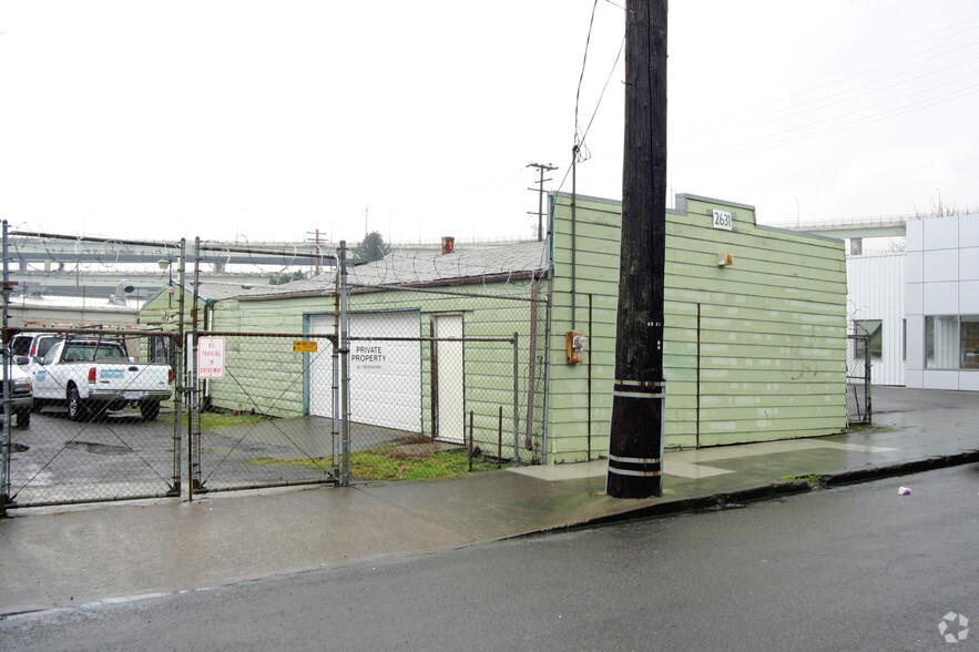 2631 N Albina Ave, Portland, OR en venta - Foto del edificio - Imagen 3 de 3