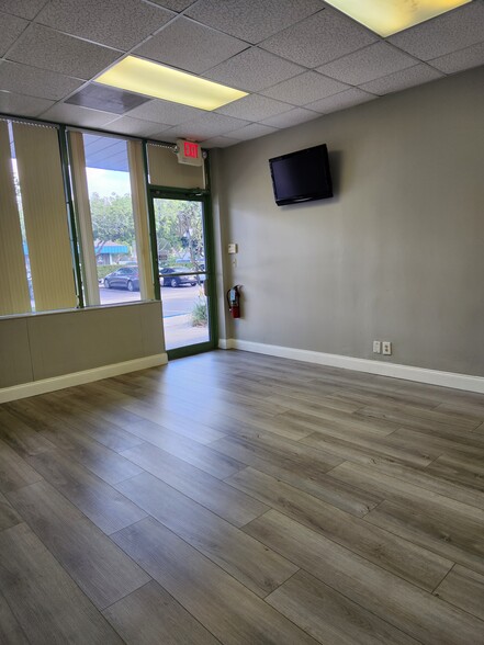 5100 W Copans Rd, Margate, FL en alquiler - Foto del interior - Imagen 1 de 28