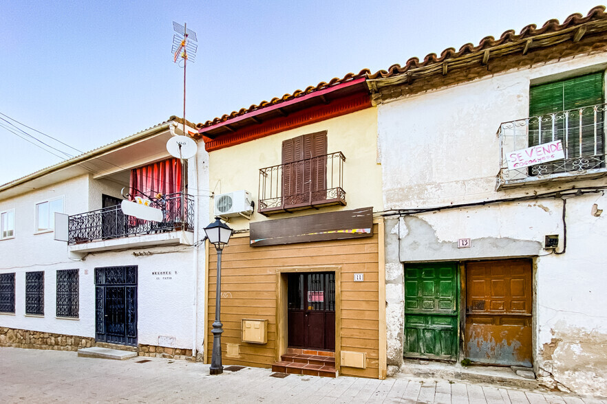 Calle Mesones, 11, Robledo De Chavela, Madrid en venta - Foto del edificio - Imagen 3 de 4