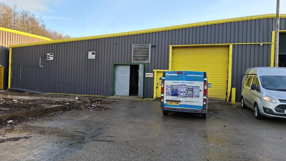 Alder, Ystrad Mynach en venta - Foto del edificio - Imagen 3 de 7