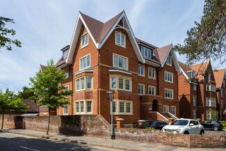 Más detalles de 66 New Dover Rd, Canterbury - Edificio residencial en venta