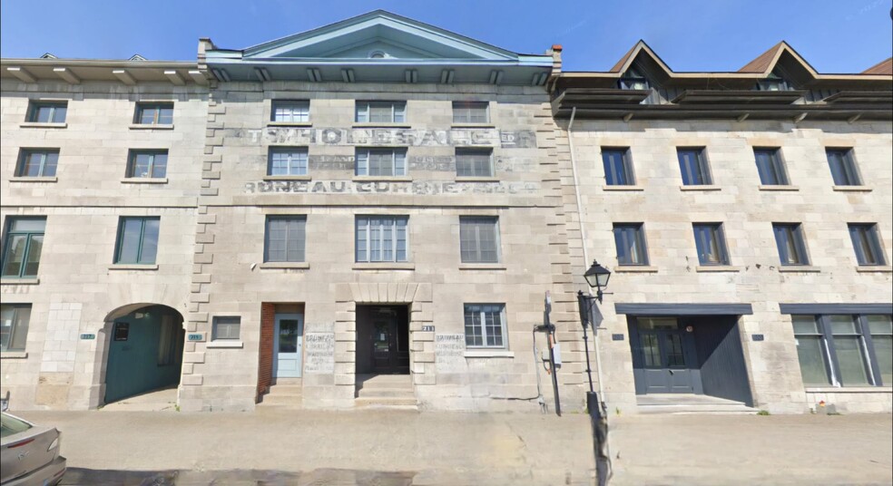 211 Rue de la Commune O, Montréal, QC en venta - Foto del edificio - Imagen 1 de 8