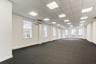 1 Central Rd, Morden en alquiler Foto del interior- Imagen 2 de 5