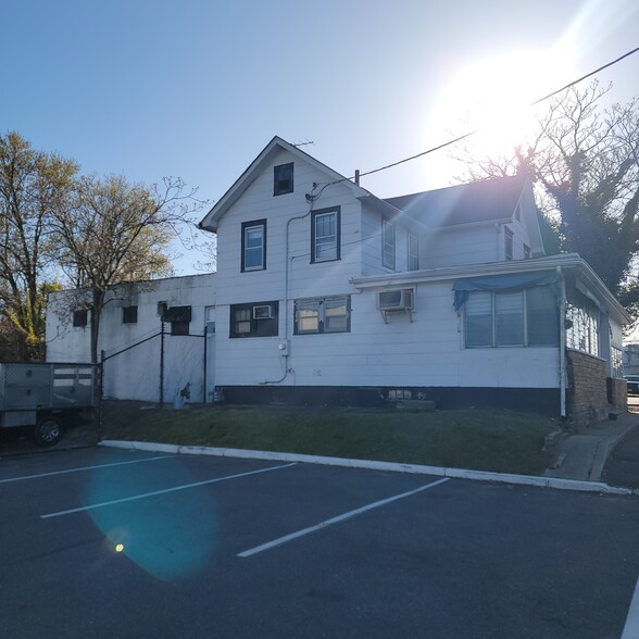 1707 Asbury Ave, Asbury Park, NJ en alquiler - Foto del edificio - Imagen 3 de 4