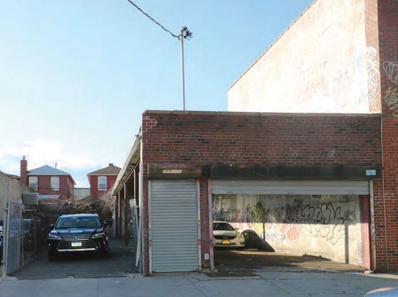 1376 Utica Ave, Brooklyn, NY en venta - Foto del edificio - Imagen 2 de 4