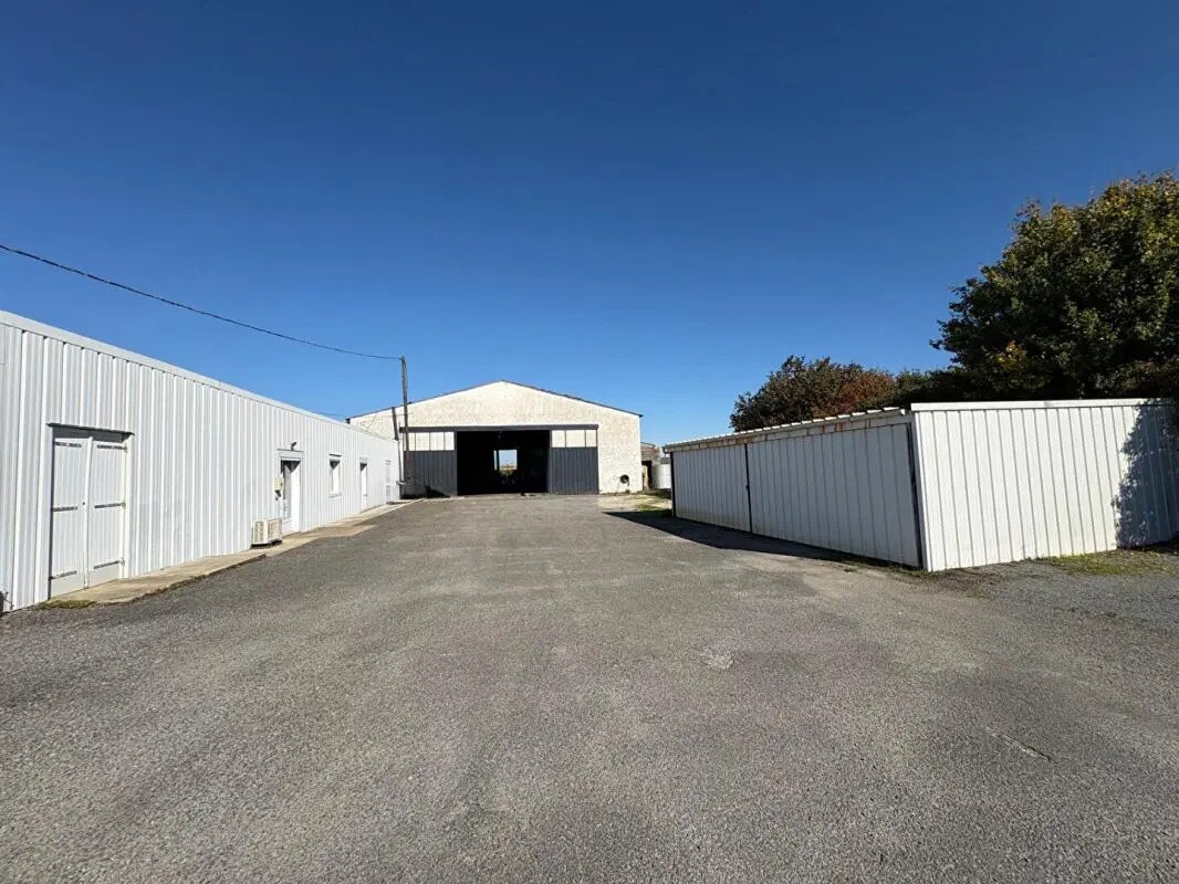 Flex en Pons en venta Foto del edificio- Imagen 1 de 19