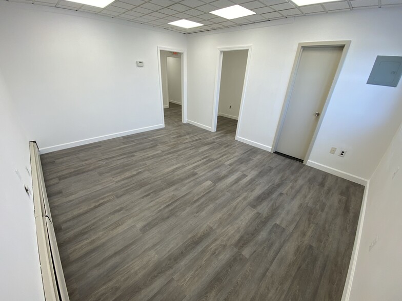 61 Lincoln Hwy, Kearny, NJ en alquiler - Foto del interior - Imagen 1 de 3