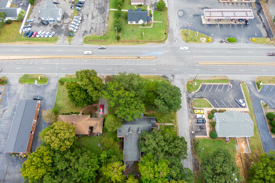 2306 S Cannon Blvd, Kannapolis, NC en venta - Foto del edificio - Imagen 3 de 35