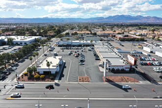 2101 S Decatur Blvd, Las Vegas, NV en alquiler Foto del edificio- Imagen 2 de 10