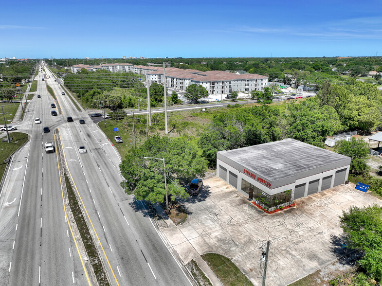 4509 Babcock St NE, Palm Bay, FL en alquiler - Foto del edificio - Imagen 2 de 34