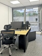 6-20 Rue Jacques Daguerre, Rueil-Malmaison en alquiler Foto del interior- Imagen 1 de 7