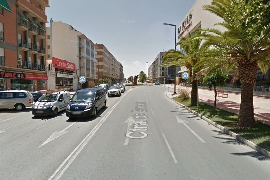 Local en Lorca en venta - Foto del edificio - Imagen 2 de 3