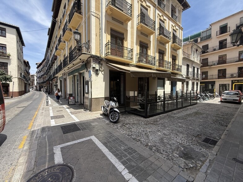 Plaza de Fortuny, 1, Granada, Granada en alquiler - Foto del edificio - Imagen 2 de 39