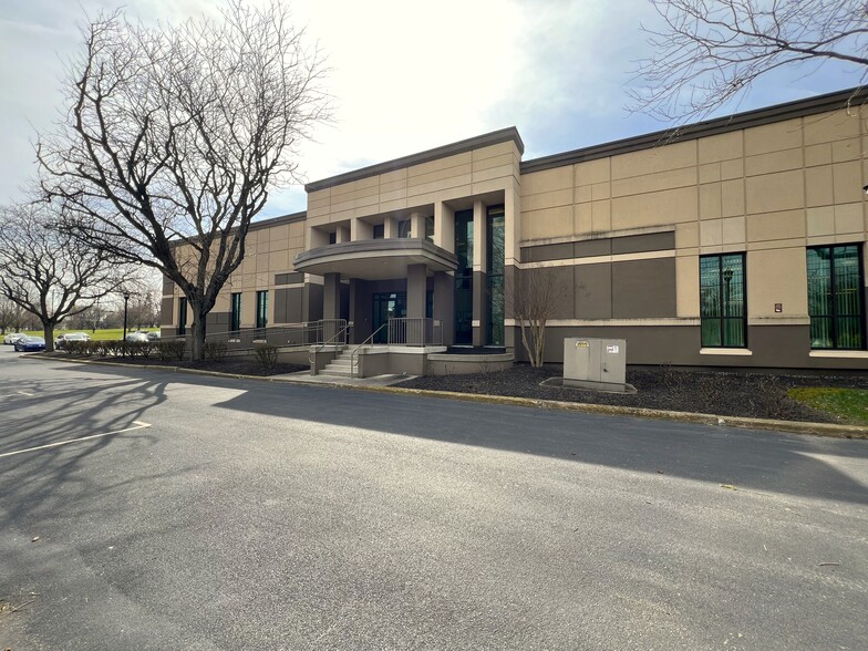 1845 William Penn Way, Lancaster, PA en alquiler - Foto del edificio - Imagen 1 de 1