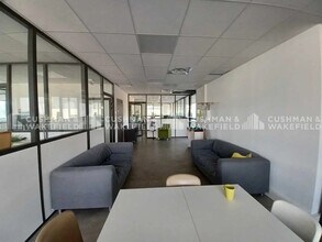 297 Avenue Du Mistral, La Ciotat en venta Foto del interior- Imagen 2 de 13