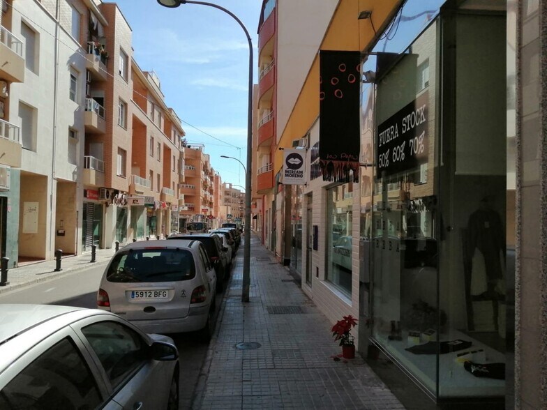 Local en El Ejido, Almería en venta - Foto del edificio - Imagen 3 de 8