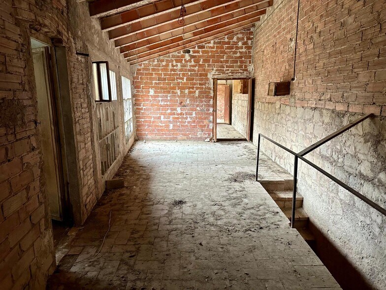 Nave en Òdena, Barcelona en venta - Foto del edificio - Imagen 1 de 13