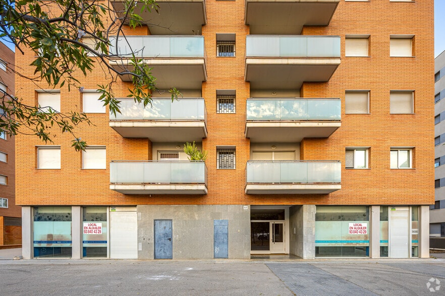 Carrer de Fortuna, 15, L'Hospitalet de Llobregat, Barcelona en alquiler - Foto del edificio - Imagen 3 de 6