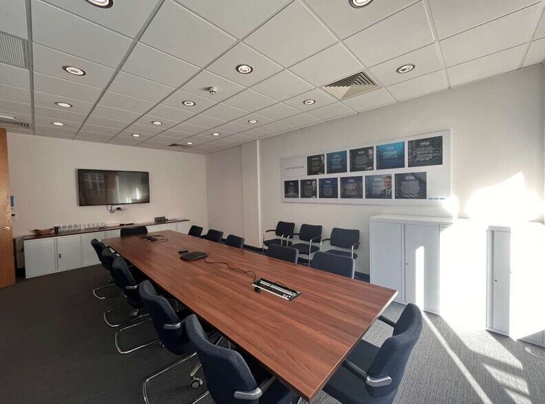 24-26 Adelaide St, Belfast en venta - Foto del interior - Imagen 2 de 5