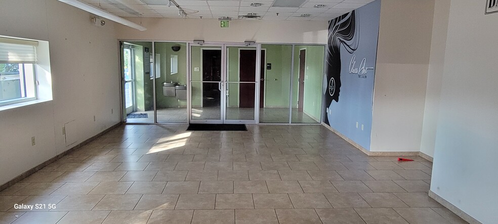 1189-1199 S Woodland Blvd, Deland, FL en alquiler - Foto del interior - Imagen 2 de 6