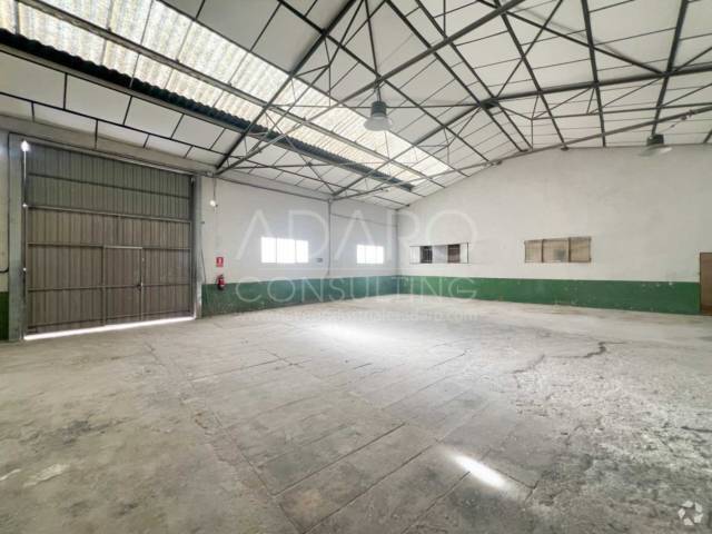 Nave en Paracuellos de Jarama, Madrid en venta - Foto del edificio - Imagen 3 de 11