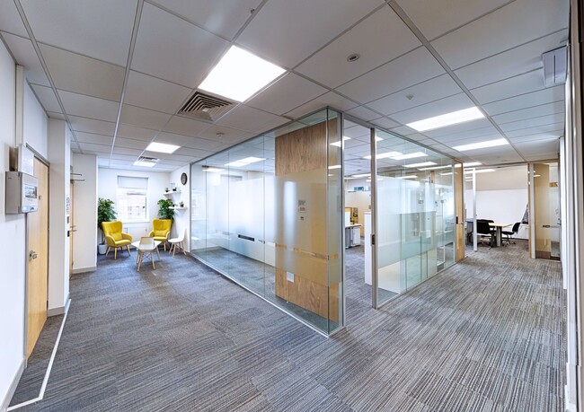 Más detalles de 25-27 Castle Gate, Nottingham - Oficina en alquiler