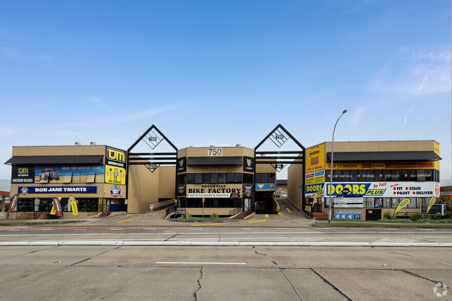 750 Pittwater Rd, Brookvale en alquiler - Foto del edificio - Imagen 3 de 6