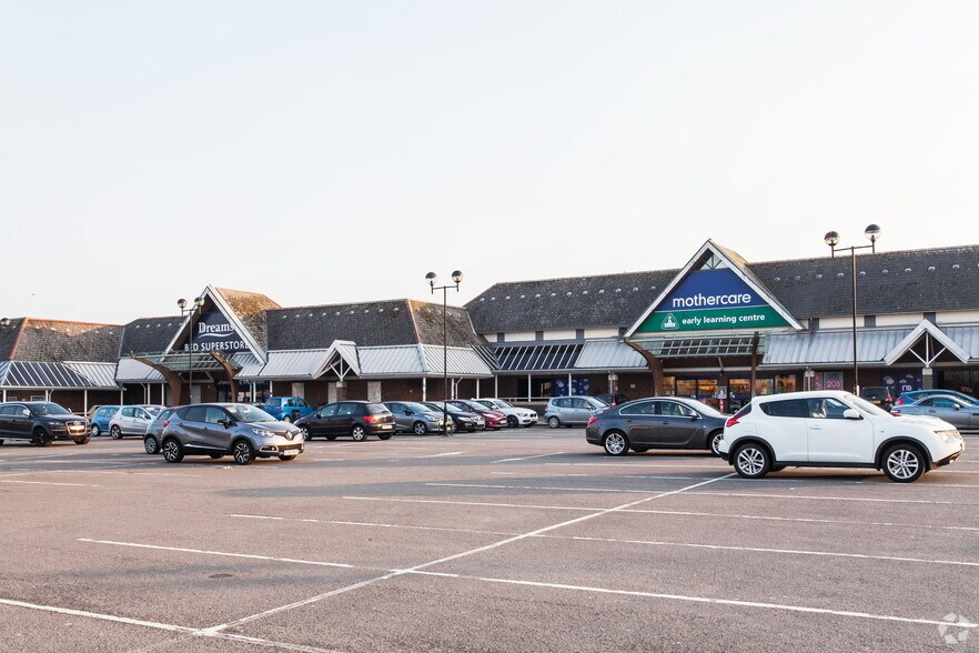 Cardiff Gate Retail Park, Cardiff en alquiler - Foto del edificio - Imagen 3 de 7