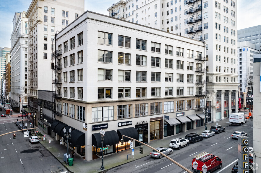 610 SW Broadway, Portland, OR en alquiler - Foto del edificio - Imagen 2 de 8