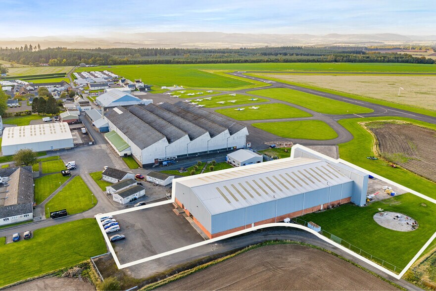 Hangar 4, Scone en alquiler - Foto del edificio - Imagen 3 de 9