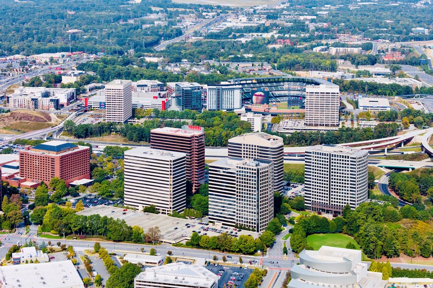 600 Galleria Pky SE, Atlanta, GA en alquiler - Foto del edificio - Imagen 1 de 23