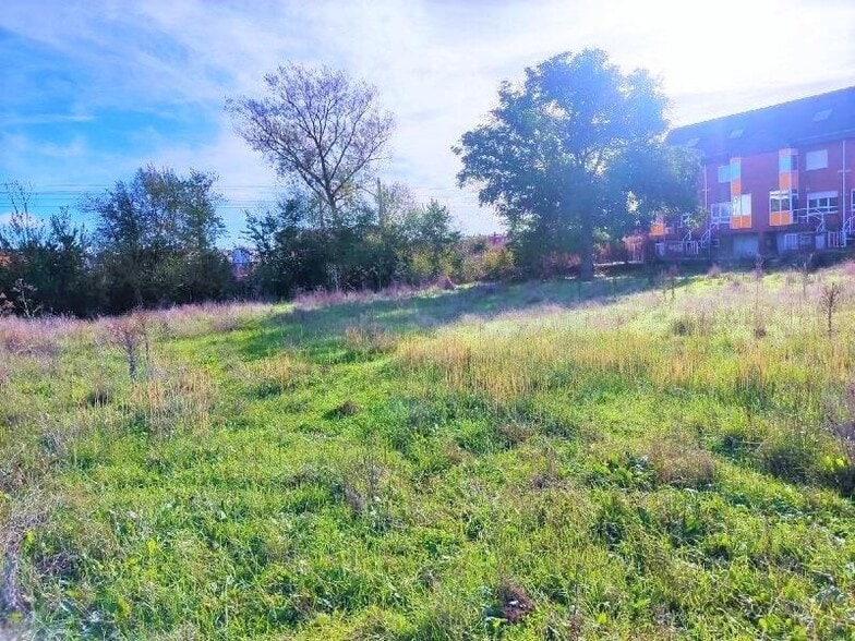 Calle la Pontona, 2, San Andrés del Rabanedo, León en venta - Foto principal - Imagen 1 de 7
