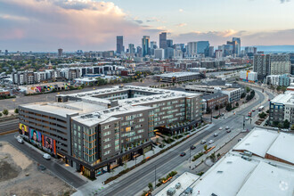 2950 Brighton Blvd, Denver, CO - vista aérea  vista de mapa