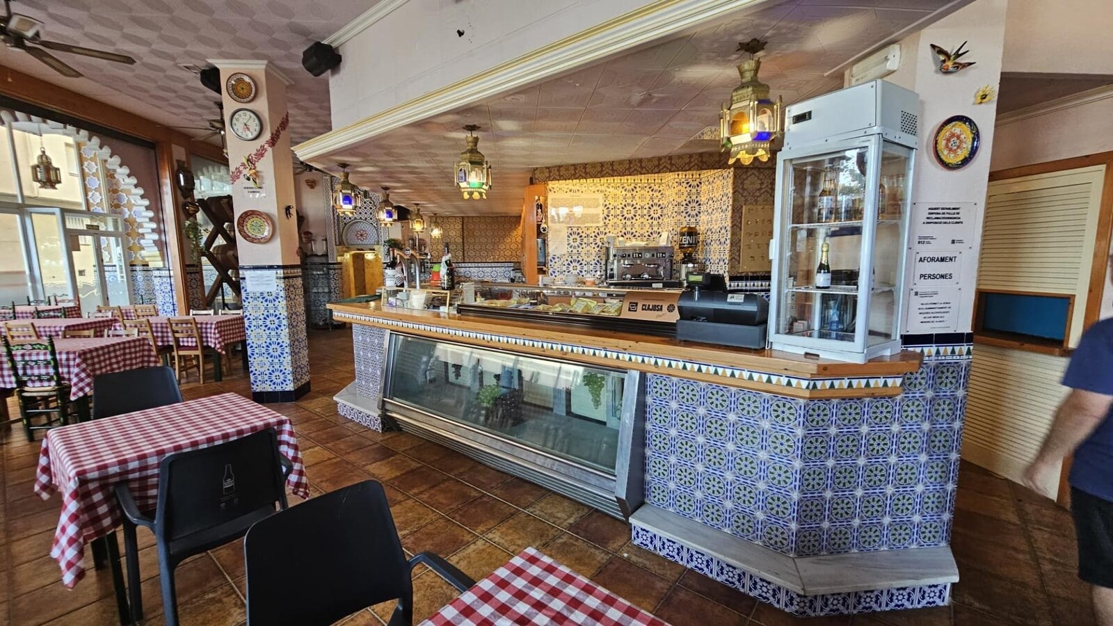 Pineda de Mar, BAR 08397 - Unidad 1 - - Foto del interior - Image 2 of 18