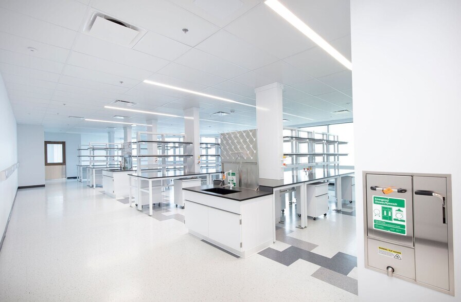 3000 Marina Blvd, Brisbane, CA en alquiler - Foto del interior - Imagen 2 de 16