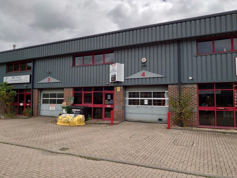 5 Brunel Rd, Totton en alquiler - Foto del edificio - Imagen 1 de 5