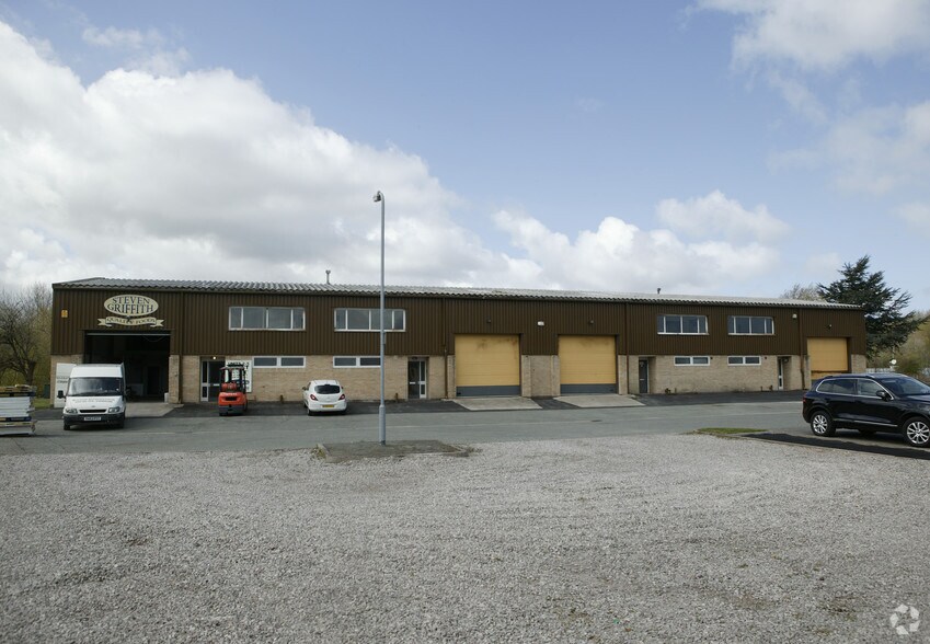 Conway Rd, Llandudno Junction en alquiler - Foto del edificio - Imagen 2 de 4