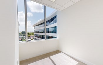 850 NW 42nd Ave, Miami, FL en alquiler Matterport 3D Scan- Imagen 1 de 6