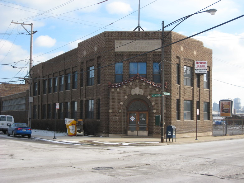 1467 N Elston Ave, Chicago, IL en alquiler - Foto del edificio - Imagen 2 de 12