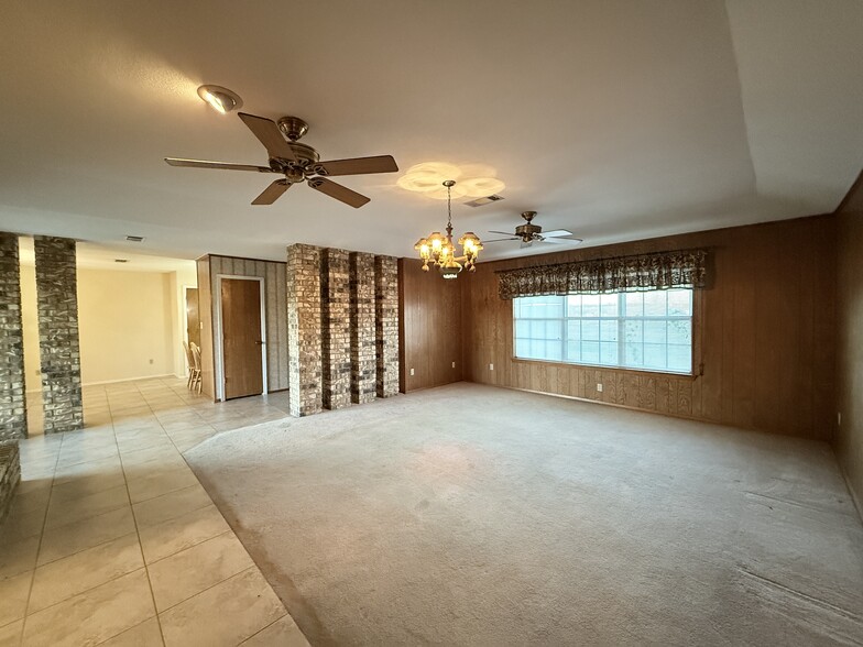 802 W Walnut St, Celina, TX en venta - Foto del edificio - Imagen 3 de 10