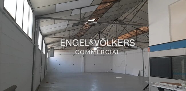 Más detalles de Nave en venta