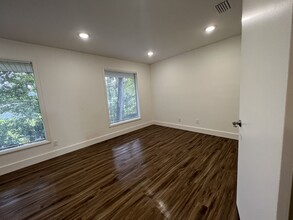 4251 University Blvd, Jacksonville, FL en alquiler Foto del interior- Imagen 2 de 8