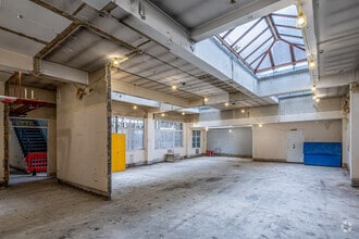 22 Upper Woburn Pl, London en alquiler Foto del interior- Imagen 2 de 7